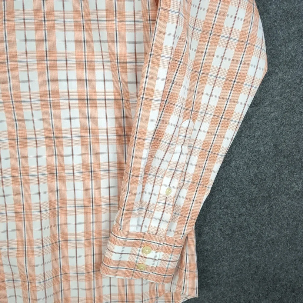 Banana Republic Mens‎ Size Mediu, Slim Fit Non-Iron Button Down Shirt
